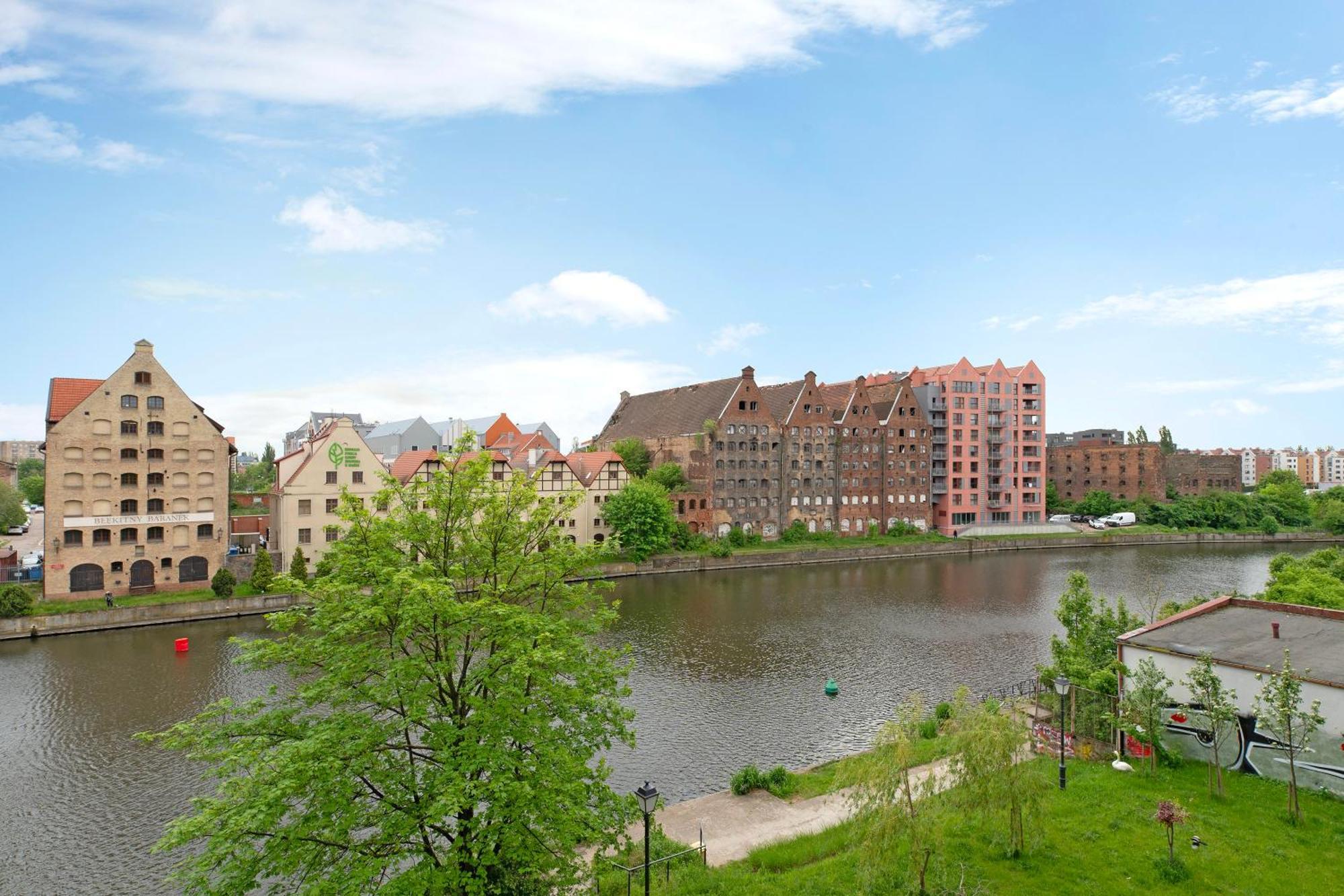 Wintera & Parking By Downtown Huoneisto Gdańsk