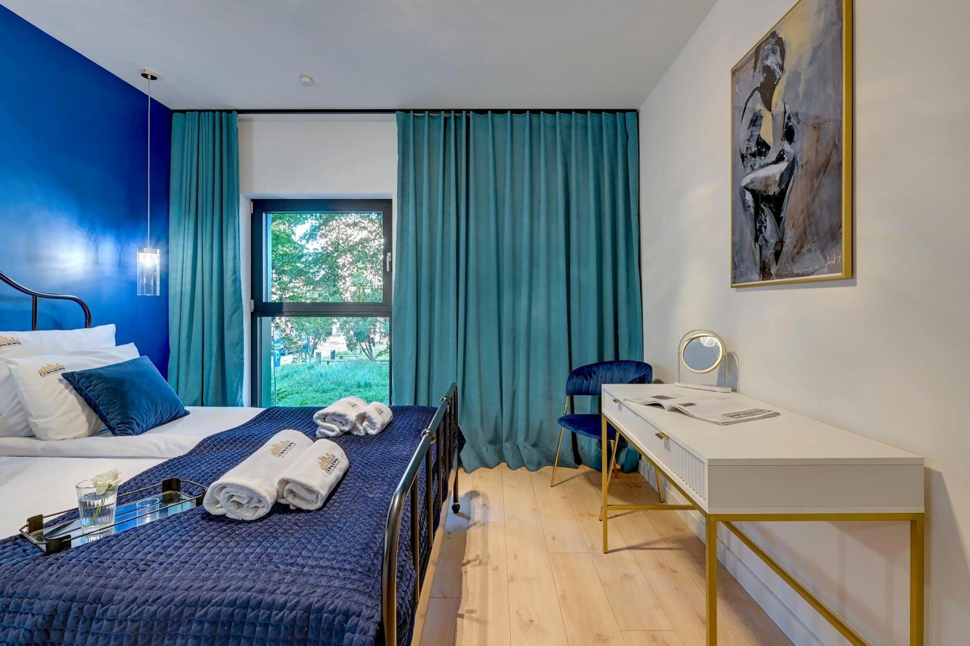 Huoneisto Wintera & Parking By Downtown