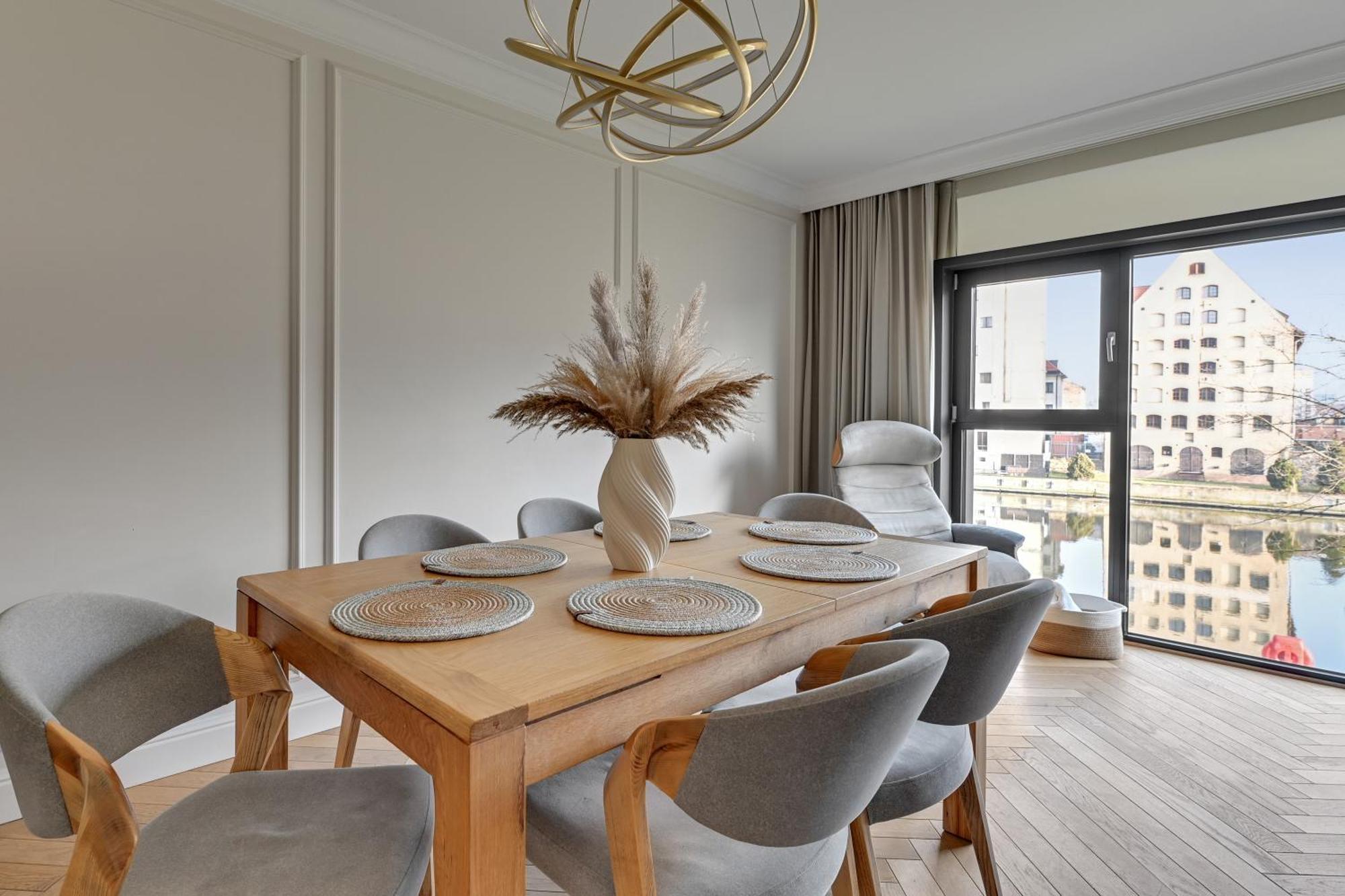 Apartment Wintera & Parking By Downtown Danzig