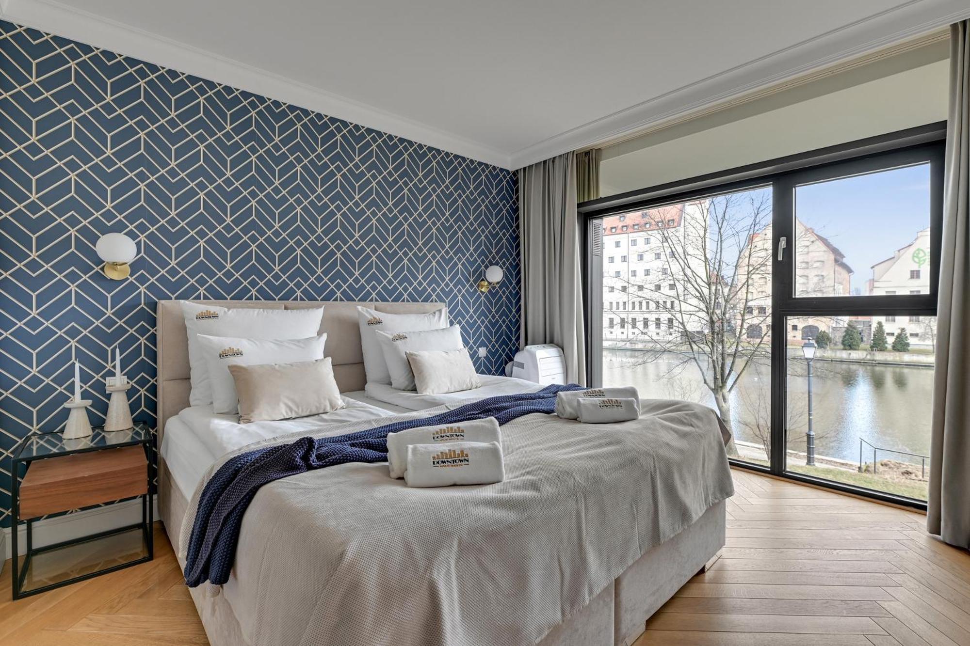 Huoneisto Wintera & Parking By Downtown